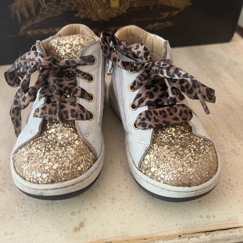 Showstopper shoes